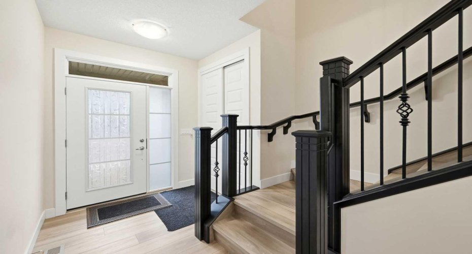 228 Carringham Road, Calgary, Alberta T3J 1V4, 3 Bedrooms Bedrooms, ,3 BathroomsBathrooms,Residential,For Sale,Carringham,A2285875