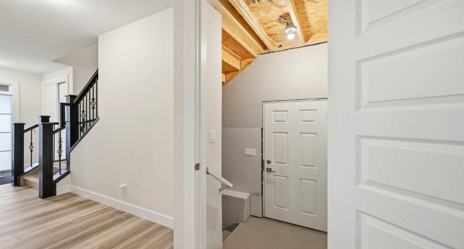 Side entrance to basement