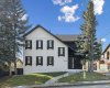 809 9 Street, Calgary, Alberta T2E 7K2, 4 Bedrooms Bedrooms, ,4 BathroomsBathrooms,Residential,For Sale,9,A2288150