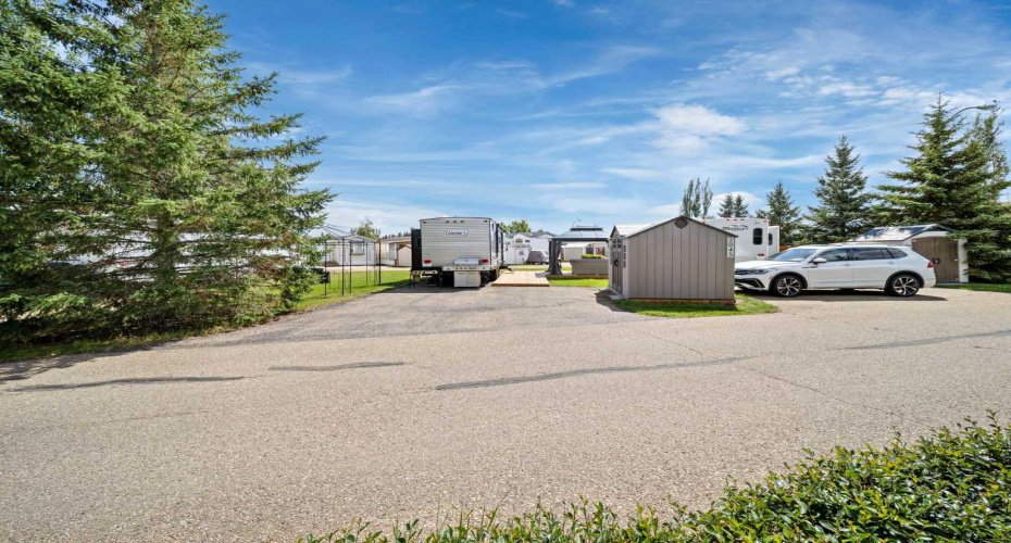 25054 South Pine Lake Road, Rural Red Deer County, Alberta T0M 1R0, ,Land,For Sale,South Pine Lake,A2287754