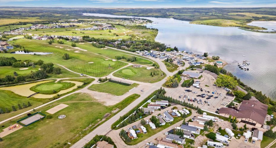 18 Hole Golf Course