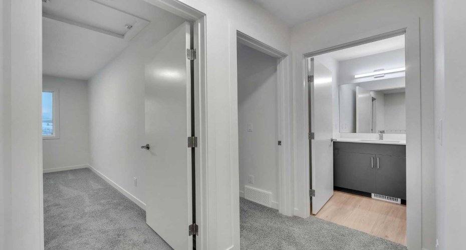 35 Heritage Heath, Cochrane, Alberta T4C 0L3, 3 Bedrooms Bedrooms, ,3 BathroomsBathrooms,Residential,For Sale,Heritage,A2279959