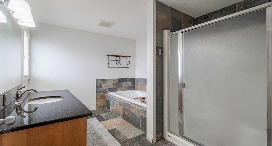 2937 Prairie Springs Grove, Airdrie, Alberta T4B 0E7, 4 Bedrooms Bedrooms, ,4 BathroomsBathrooms,Residential,For Sale,Prairie Springs,A2286393