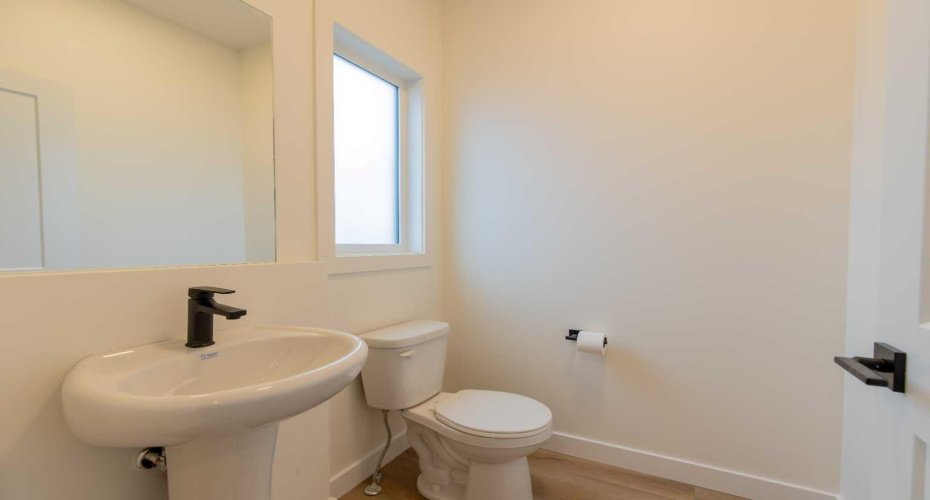 2815 16 Avenue, Coaldale, Alberta T1M0G9, 3 Bedrooms Bedrooms, ,3 BathroomsBathrooms,Residential,For Sale,16,A2287332