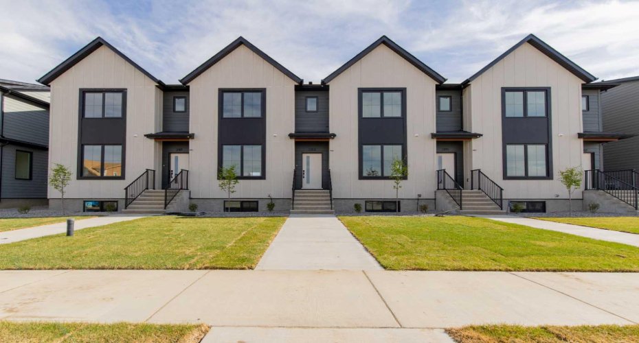 2815 16 Avenue, Coaldale, Alberta T1M0G9, 3 Bedrooms Bedrooms, ,3 BathroomsBathrooms,Residential,For Sale,16,A2287332