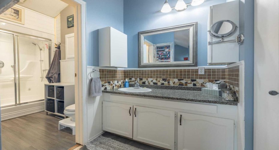 Ensuite