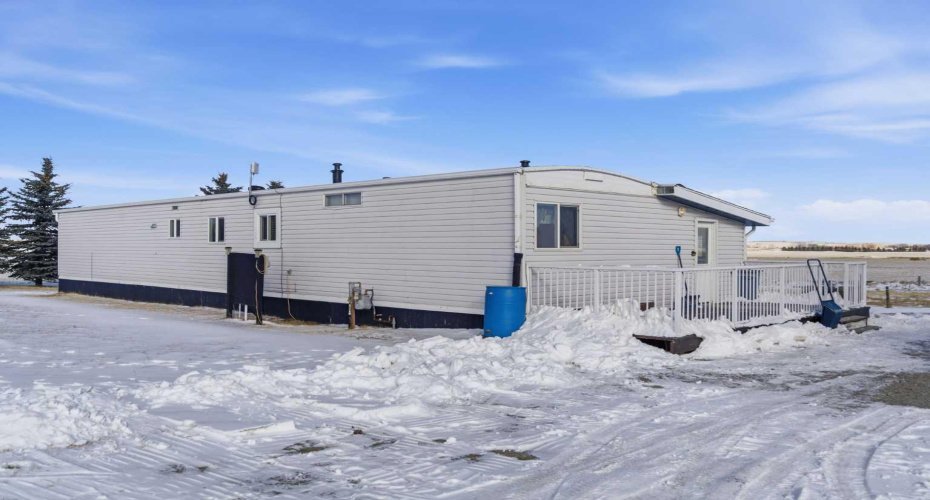232003 Range Road 242, Namaka, Alberta T1P 0N1, 3 Bedrooms Bedrooms, ,1 BathroomBathrooms,Residential,For Sale,Range Road 242,A2288408