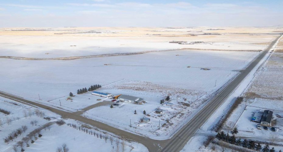 232003 Range Road 242, Namaka, Alberta T1P 0N1, 3 Bedrooms Bedrooms, ,1 BathroomBathrooms,Residential,For Sale,Range Road 242,A2288408