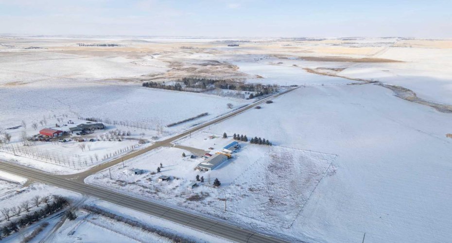 232003 Range Road 242, Namaka, Alberta T1P 0N1, 3 Bedrooms Bedrooms, ,1 BathroomBathrooms,Residential,For Sale,Range Road 242,A2288408