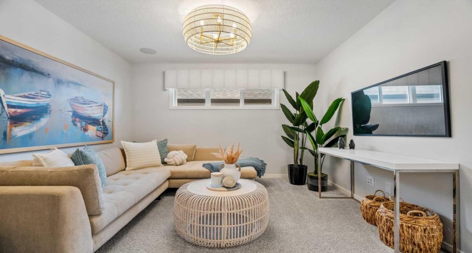 545 Bridgeport Street, Chestermere, Alberta T1X 3E1, 3 Bedrooms Bedrooms, ,3 BathroomsBathrooms,Residential,For Sale,Bridgeport,A2285499