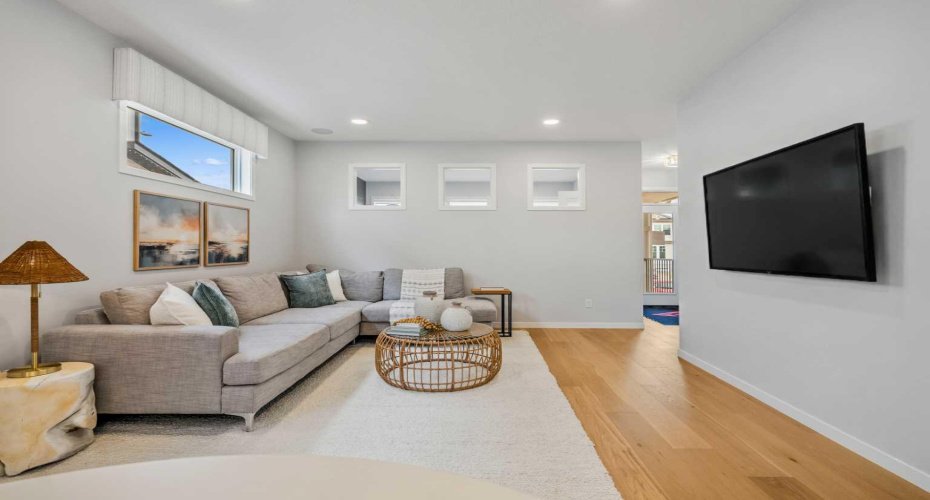 545 Bridgeport Street, Chestermere, Alberta T1X 3E1, 3 Bedrooms Bedrooms, ,3 BathroomsBathrooms,Residential,For Sale,Bridgeport,A2285499