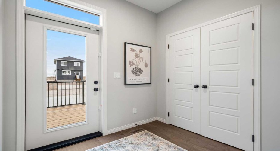 541 Bridgeport Street, Chestermere, Alberta T1X 3E1, 3 Bedrooms Bedrooms, ,3 BathroomsBathrooms,Residential,For Sale,Bridgeport,A2285502