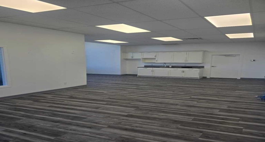 284 Burnt Park Drive, Rural Red Deer County, Alberta T4S 0K7, ,Commercial,For Lease,Burnt Park,A2285649