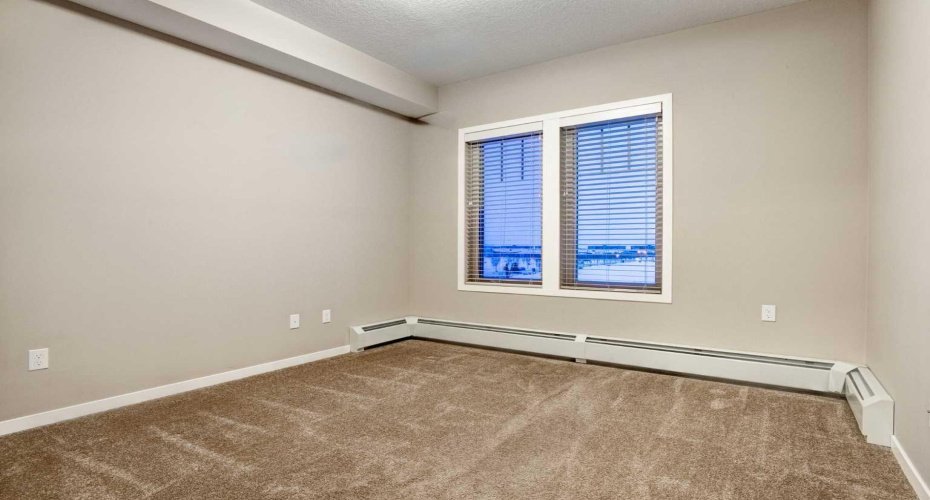 30 MAHOGANY Mews, Calgary, Alberta T3M 3H4, 2 Bedrooms Bedrooms, ,2 BathroomsBathrooms,Residential,For Sale,MAHOGANY,A2287297