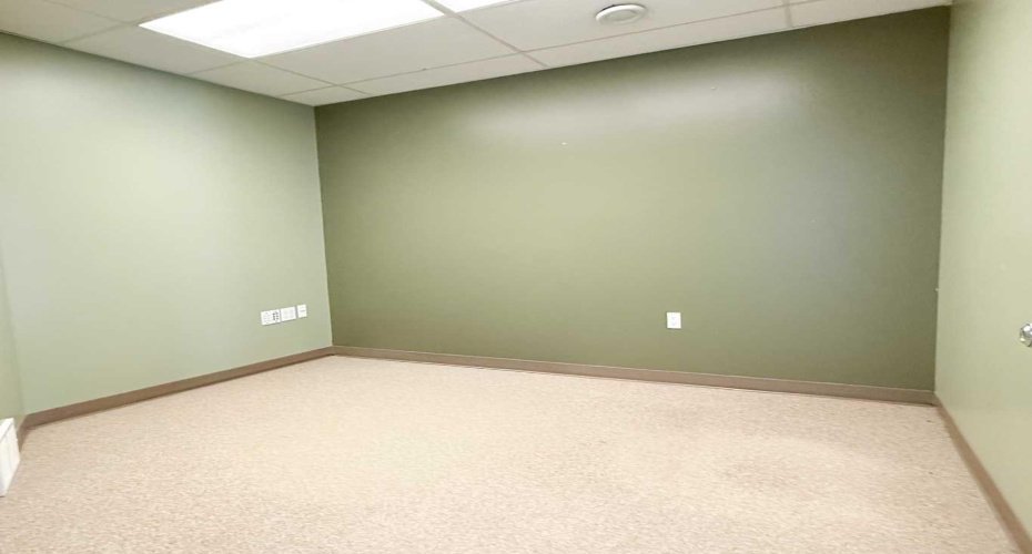 8715 109 Street, Grande Prairie, Alberta T8V 8H7, ,Commercial,For Sale,109,A2287631