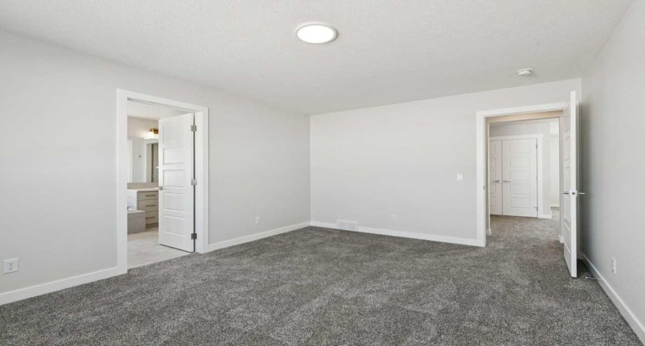 420 Bridgeport Glen, Chestermere, Alberta T1X3E1, 4 Bedrooms Bedrooms, ,3 BathroomsBathrooms,Residential,For Sale,Bridgeport,A2287932