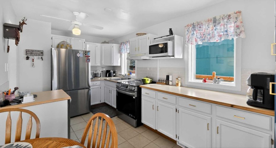 11 Mountain Vista Drive, Hill Spring, Alberta T0K 1E0, 3 Bedrooms Bedrooms, ,1 BathroomBathrooms,Residential,For Sale,Mountain Vista,A2287977