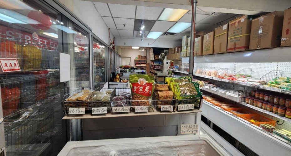 132 3 Avenue, Calgary, Alberta T2G 0B6, 0 , 0 ,0,Commercial,For Sale,Far East Mall,3,0,A2280429