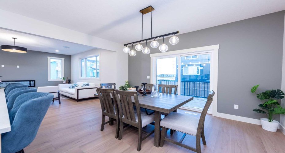 101 Waterford Passage, Chestermere, Alberta T1X 3B4, 5 Bedrooms Bedrooms, ,4 BathroomsBathrooms,Residential,For Sale,Waterford,A2276972