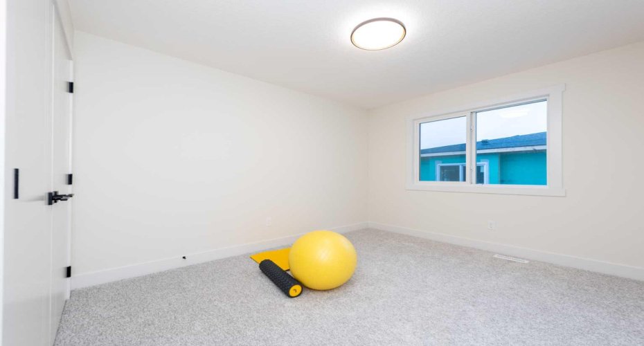 101 Waterford Passage, Chestermere, Alberta T1X 3B4, 5 Bedrooms Bedrooms, ,4 BathroomsBathrooms,Residential,For Sale,Waterford,A2276972