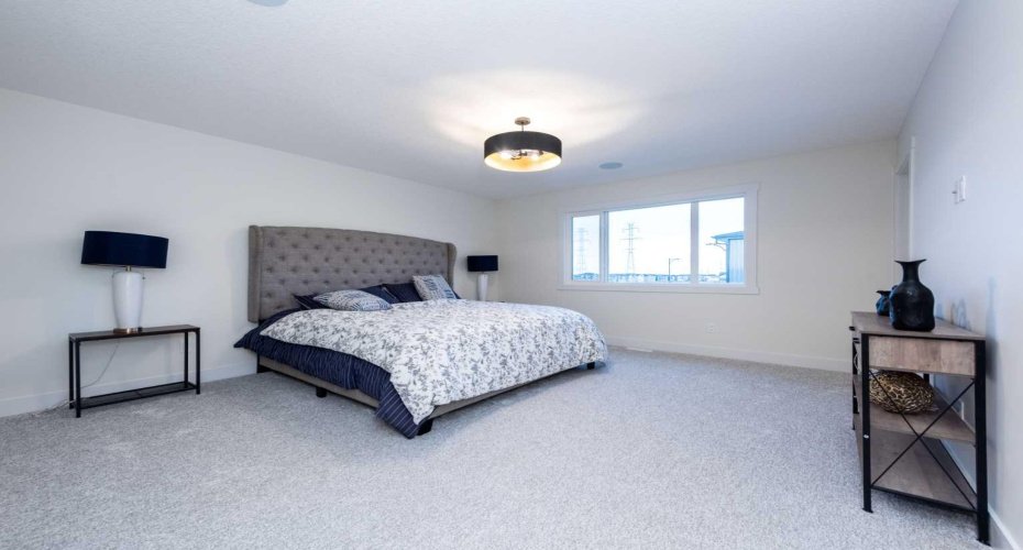 101 Waterford Passage, Chestermere, Alberta T1X 3B4, 5 Bedrooms Bedrooms, ,4 BathroomsBathrooms,Residential,For Sale,Waterford,A2276972