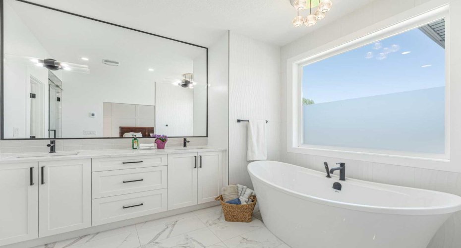 Primary 5pc ensuite