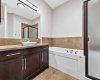 35 Inglewood Park, Calgary, Alberta T2G 1B5, 1 Bedroom Bedrooms, ,1 BathroomBathrooms,Residential,For Sale,Inglewood,A2288832