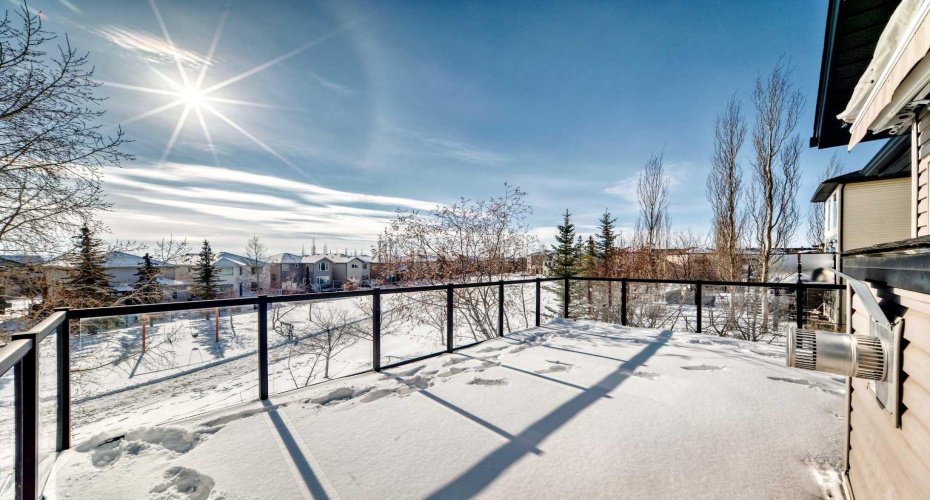 88 Sunset Circle, Cochrane, Alberta T4C 0C4, 4 Bedrooms Bedrooms, ,3 BathroomsBathrooms,Residential,For Sale,Sunset,A2288833