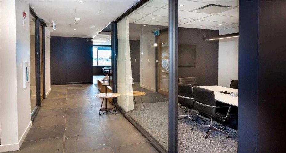 7136 11 Street, Calgary, Alberta T2E 8X3, ,Commercial,For Lease,11,A2288987