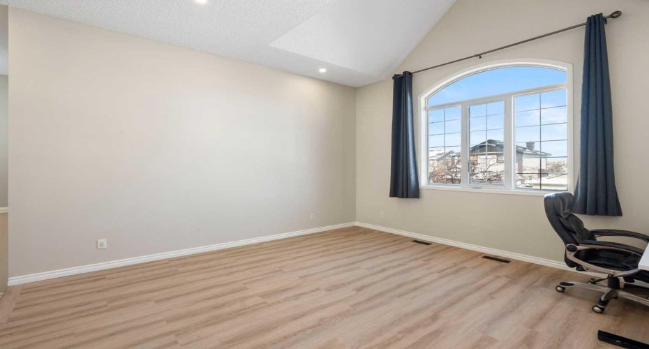 165 Harvest Park Circle, Calgary, Alberta T3K 4V3, 4 Bedrooms Bedrooms, ,4 BathroomsBathrooms,Residential,For Sale,Harvest Park,A2288251