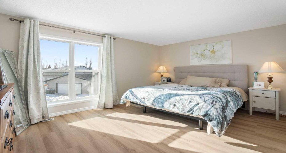165 Harvest Park Circle, Calgary, Alberta T3K 4V3, 4 Bedrooms Bedrooms, ,4 BathroomsBathrooms,Residential,For Sale,Harvest Park,A2288251