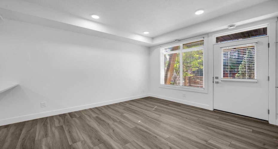 155 Savanna Walk, Calgary, Alberta T3J 0Y3, 2 Bedroom Bedrooms, 0 ,1 BathroomBathrooms,Residential,For Sale,Savanna,0,A2288650