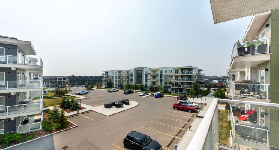 220 Seton Grove, Calgary, Alberta T3M 3T1, 2 Bedrooms Bedrooms, ,2 BathroomsBathrooms,Residential,For Sale,Seton,A2289000