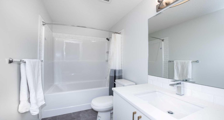 220 Seton Grove, Calgary, Alberta T3M 3T1, 2 Bedrooms Bedrooms, ,2 BathroomsBathrooms,Residential,For Sale,Seton,A2289000