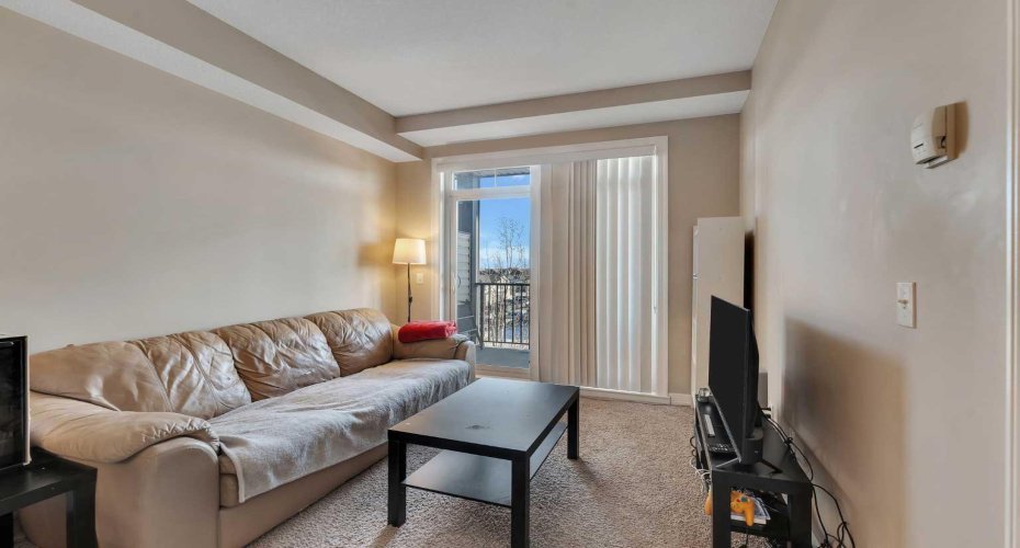 117 Copperpond Common, Calgary, Alberta T2Z 5E2, 1 Bedroom Bedrooms, ,1 BathroomBathrooms,Residential,For Sale,Copperpond,A2289010
