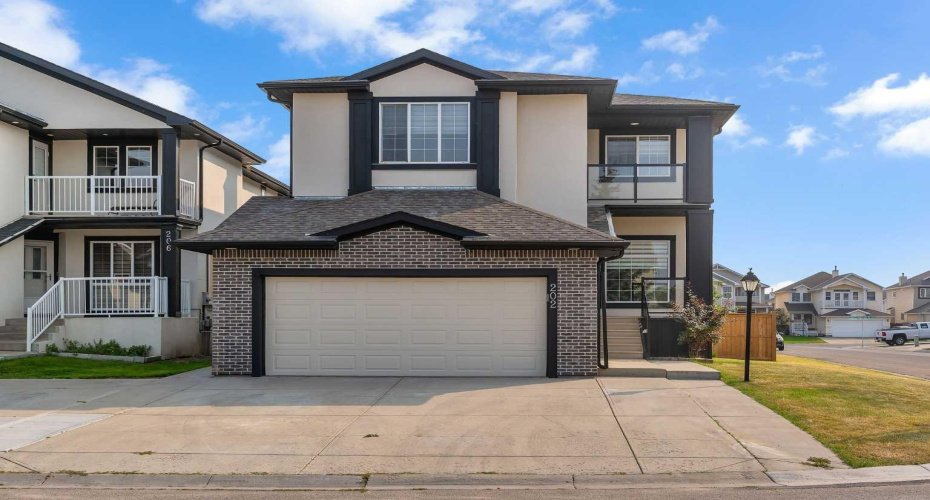 Stucco exterior, corner lot, double garage