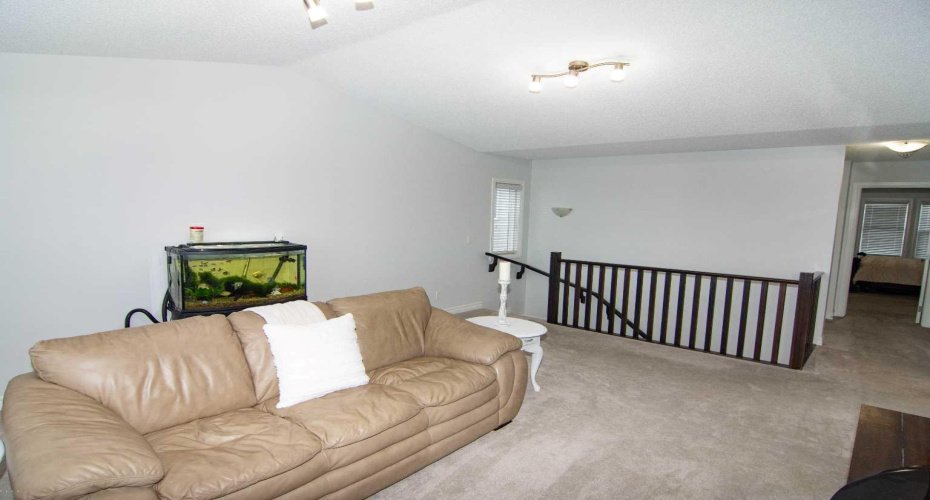 149 Cimarron Vista Crescent, Okotoks, Alberta T1S 0K3, 3 Bedrooms Bedrooms, ,3 BathroomsBathrooms,Residential,For Sale,Cimarron Vista,A2276499