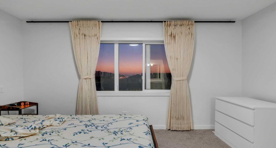 28 Redstone Boulevard, Calgary, Alberta T3N 2G4, 3 Bedrooms Bedrooms, ,3 BathroomsBathrooms,Residential,For Sale,Redstone,A2280963