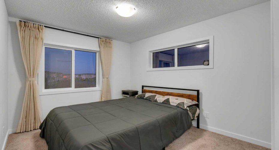 28 Redstone Boulevard, Calgary, Alberta T3N 2G4, 3 Bedrooms Bedrooms, ,3 BathroomsBathrooms,Residential,For Sale,Redstone,A2280963