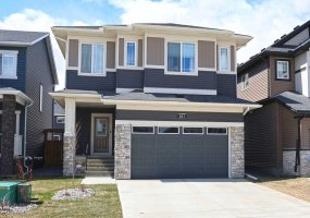 553 Baywater Manor, Airdrie, Alberta T4B 5R7, 4 Bedrooms Bedrooms, ,3 BathroomsBathrooms,Residential,For Sale,Baywater,A2284743