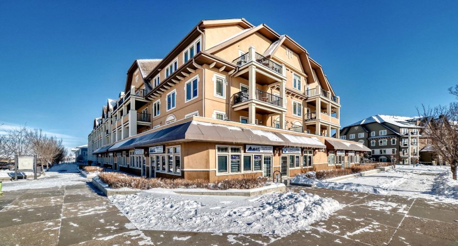 10 Mahogany Mews, Calgary, Alberta T3M2R1, 2 Bedrooms Bedrooms, ,2 BathroomsBathrooms,Residential,For Sale,Mahogany,A2285562