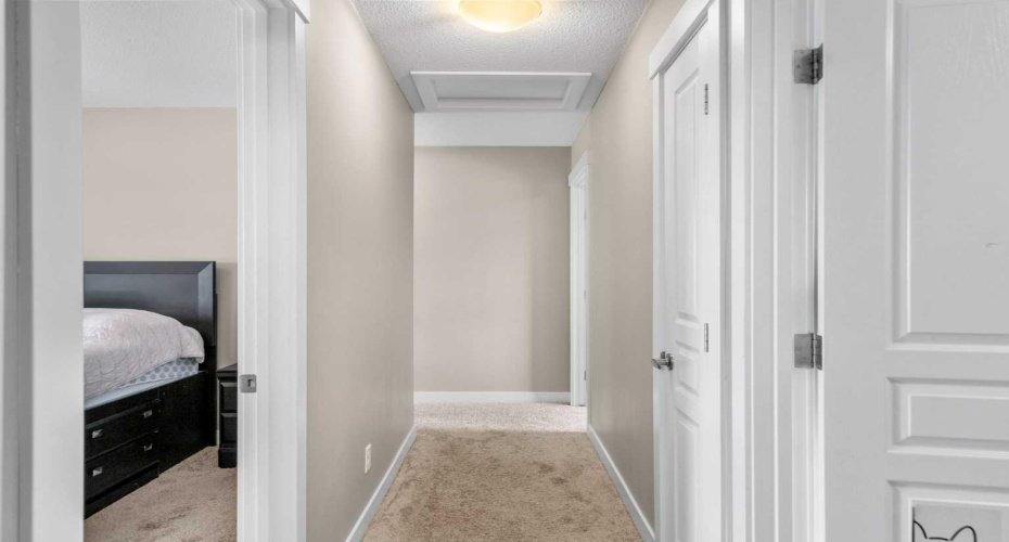 32 Horseshoe Crescent, Cochrane, Alberta T4C2P4, 3 Bedrooms Bedrooms, ,3 BathroomsBathrooms,Residential,For Sale,Horseshoe,A2287191