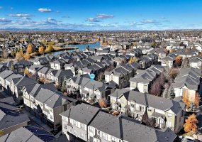 1022 Mckenzie Towne Villas, Calgary, Alberta T2Z 1E4, 3 Bedrooms Bedrooms, ,3 BathroomsBathrooms,Residential,For Sale,Mckenzie Towne,A2287264
