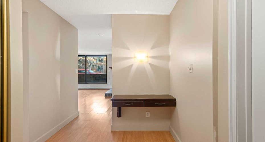 345 4 Avenue, Calgary, Alberta T2E 0J4, 1 Bedroom Bedrooms, 0 ,1 BathroomBathrooms,Residential,For Sale,4,0,A2287751