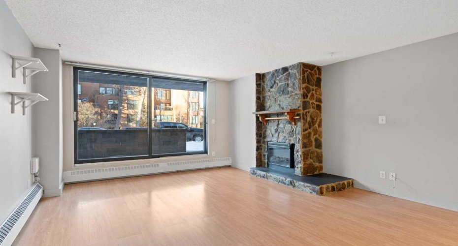 345 4 Avenue, Calgary, Alberta T2E 0J4, 1 Bedroom Bedrooms, 0 ,1 BathroomBathrooms,Residential,For Sale,4,0,A2287751