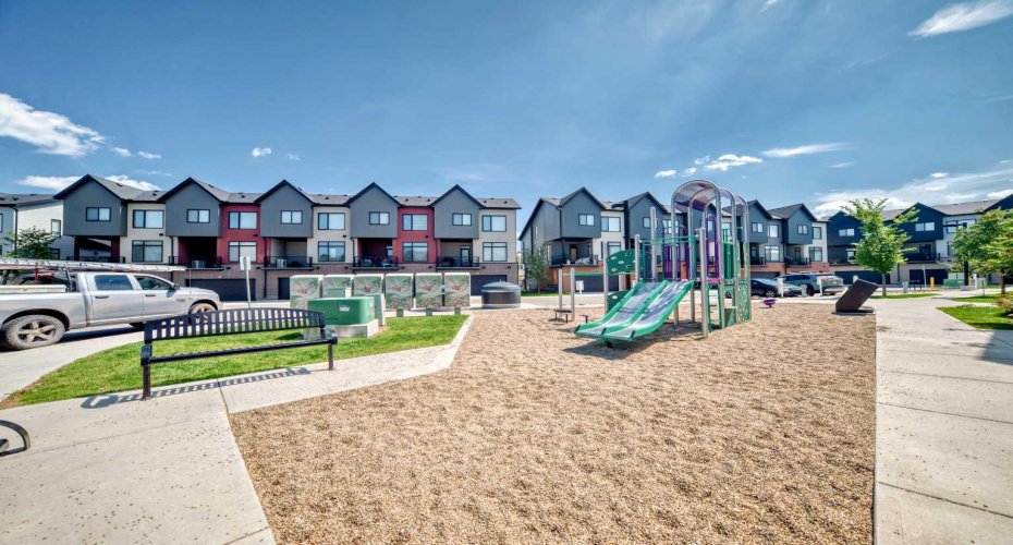 118 Sage Meadows Gardens, Calgary, Alberta T3P 1K2, 3 Bedroom Bedrooms, 0 ,3 BathroomBathrooms,Residential,For Sale,Sage Meadows,0,A2288066