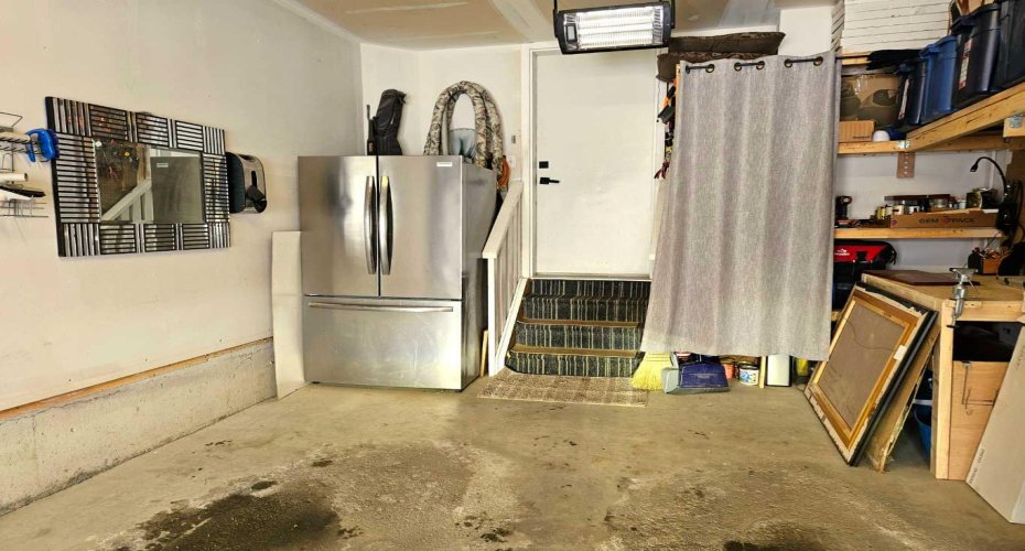 76 Sunlake Gardens, Calgary, Alberta T2X 3G4, 3 Bedrooms Bedrooms, ,3 BathroomsBathrooms,Residential,For Sale,Sunlake,A2288300
