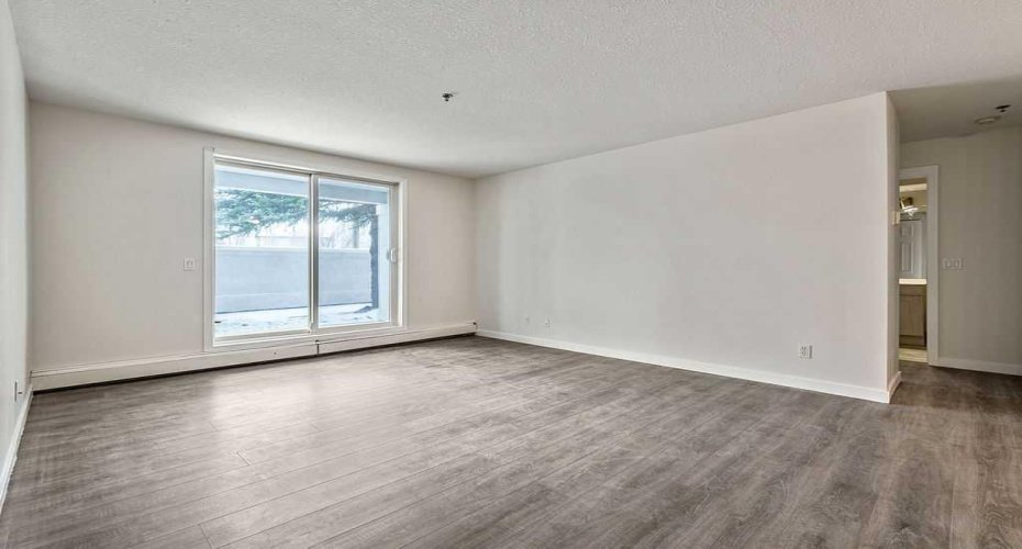 11 Chaparral Ridge Drive, Calgary, Alberta T2X 3P7, 2 Bedrooms Bedrooms, ,2 BathroomsBathrooms,Residential,For Sale,Chaparral Ridge,A2288317