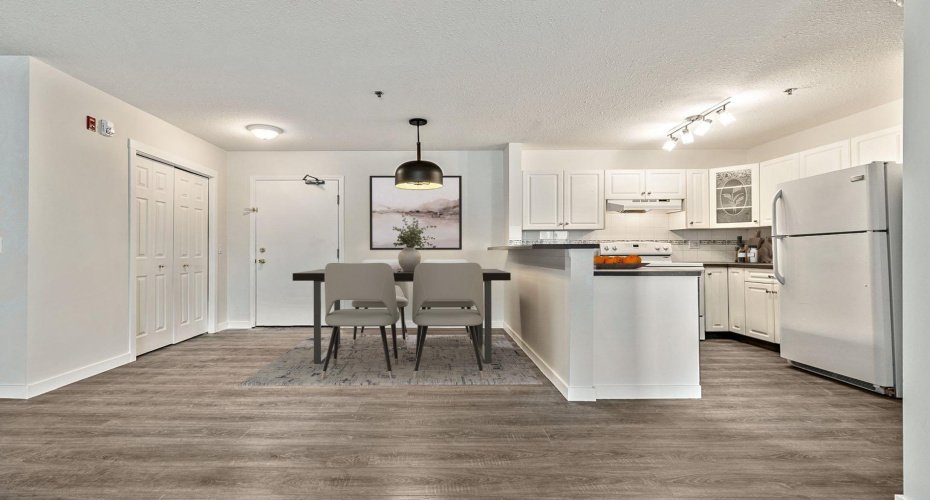 11 Chaparral Ridge Drive, Calgary, Alberta T2X 3P7, 2 Bedrooms Bedrooms, ,2 BathroomsBathrooms,Residential,For Sale,Chaparral Ridge,A2288317