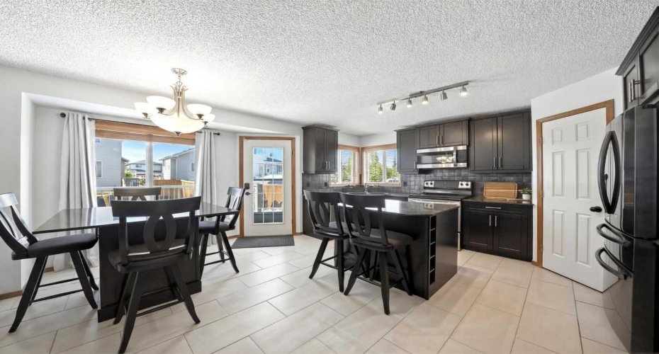 263 Coral Keys Drive, Calgary, Alberta T3J 3K5, 5 Bedrooms Bedrooms, ,4 BathroomsBathrooms,Residential,For Sale,Coral Keys,A2288400